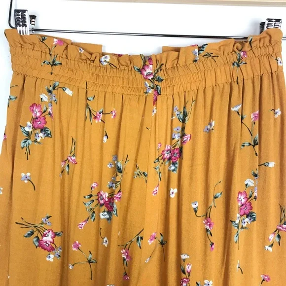 Mustard Floral Wide-Leg Pants - Picture 4 of 7